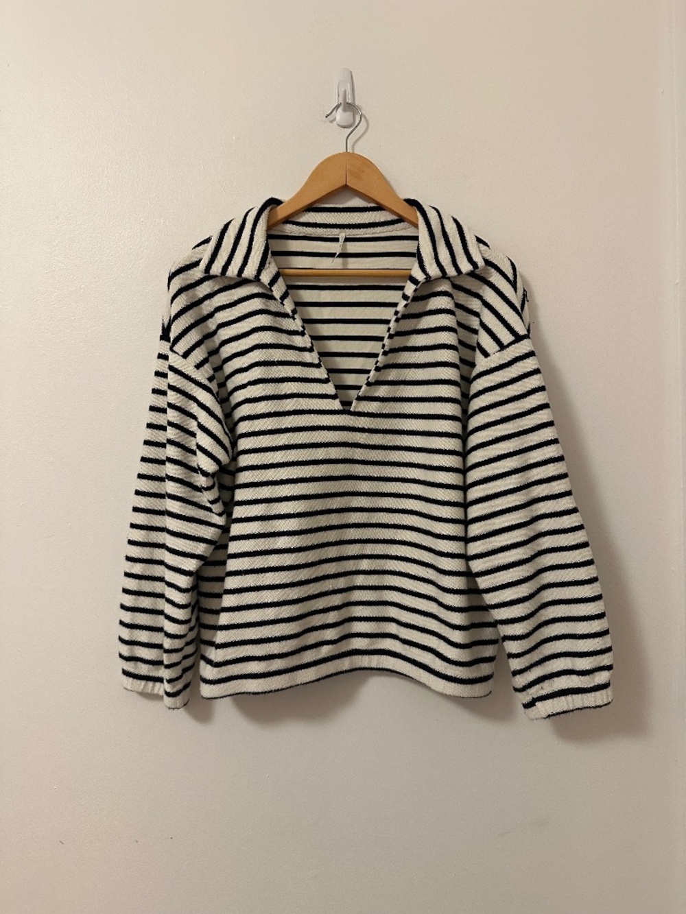 Hello Nite Kai Johnny Collar Cotton Striped Pullover Sweatshirt | Size Large